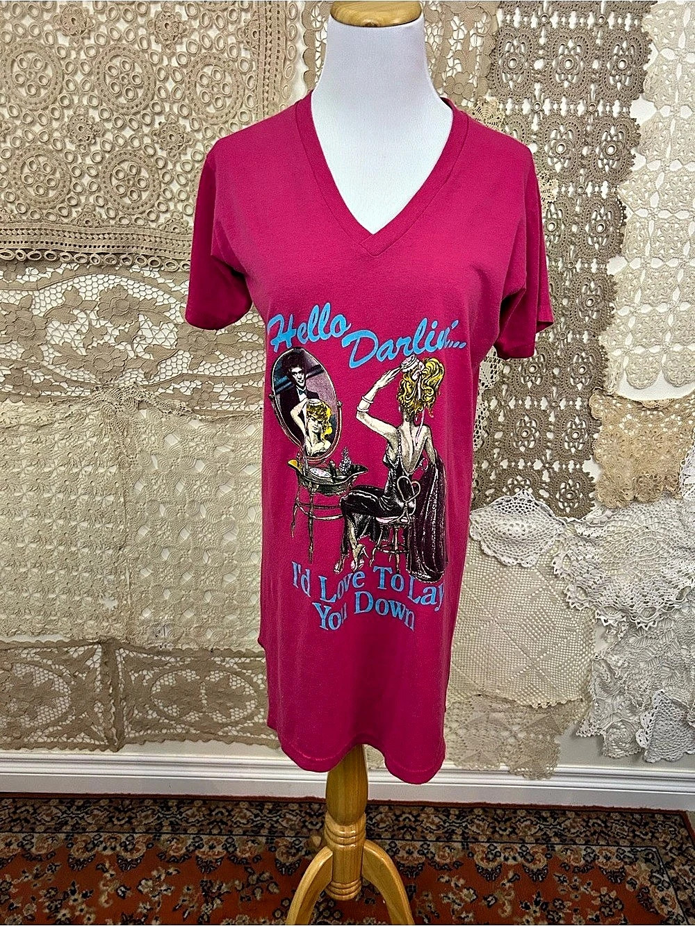 Vintage 80s Conway Twitty V-Neck Nightshirt T-Shirt Magenta Hello Darlin